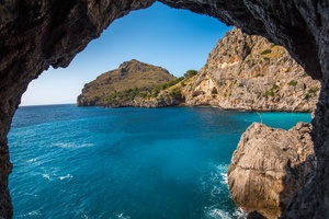 Coastal Caverns