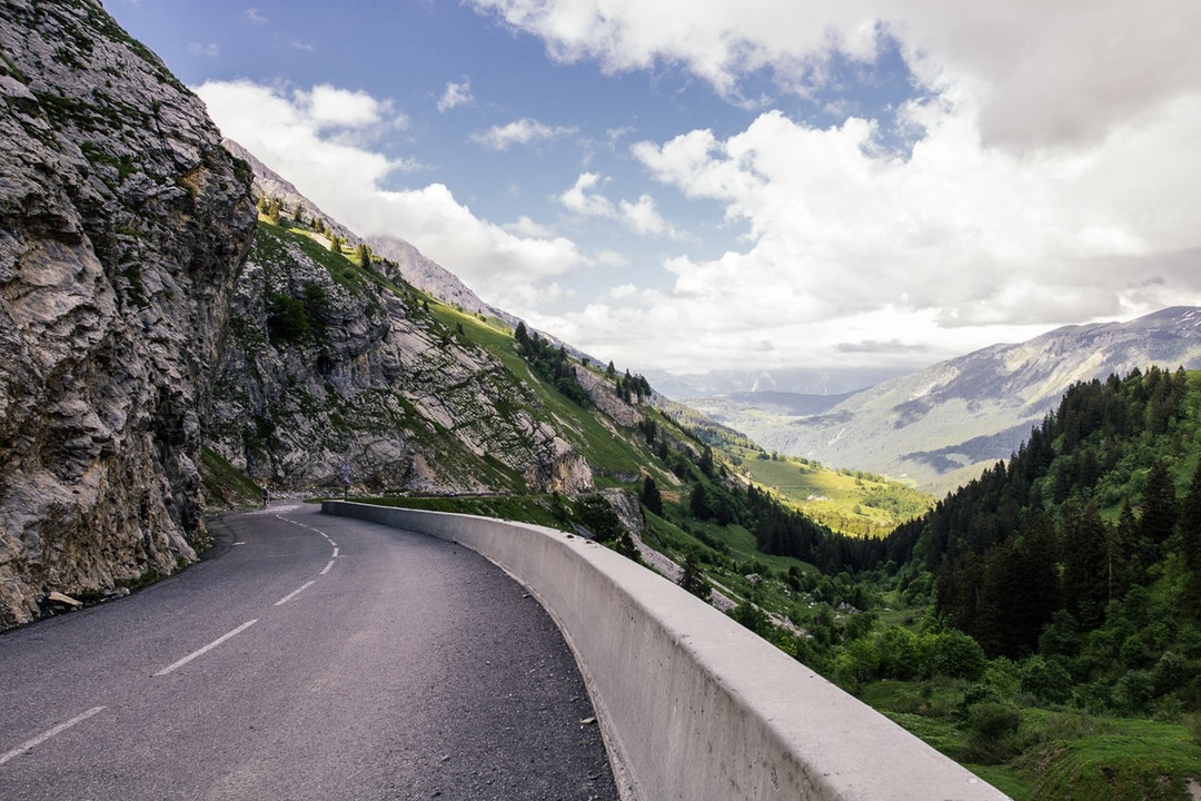 Serpentine Highway